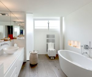 Heizbaer Badezimmer modern
